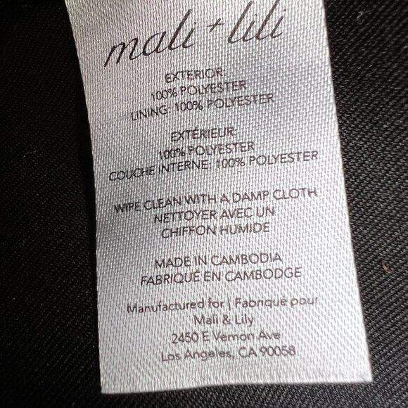 MALI & LILI | Weekender Duffle Travel Bag | Black | Geometric - Picture 12 of 15